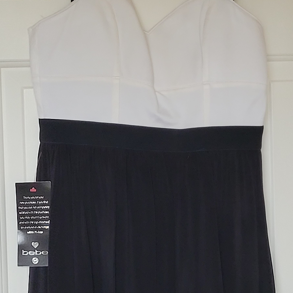 Bebe White and Black Sweetheart Midi Sundress